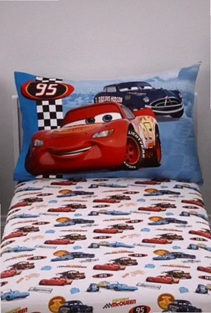 Disney/Pixar Cars 2pc Twin Sheet Set NIP Mater Luigi Lightening McQueen