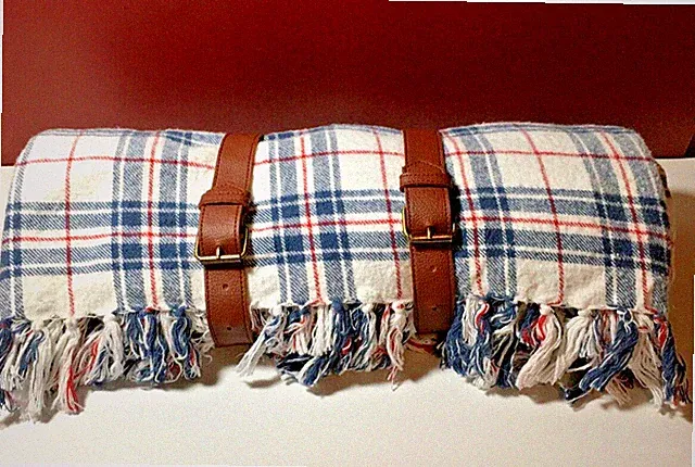 New Travel Blanket w/ Leather Carry Straps- Motorcycle, Bike, Car - Throw Plaid