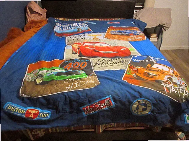 Vintage Cars Tow Mater Lightening McQueen Twin Bedspread Comforter